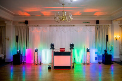 Cornwall Wedding DJ From Cornwall Parties Wedding DJ Cornwall + Video Services from Cornwall Parties